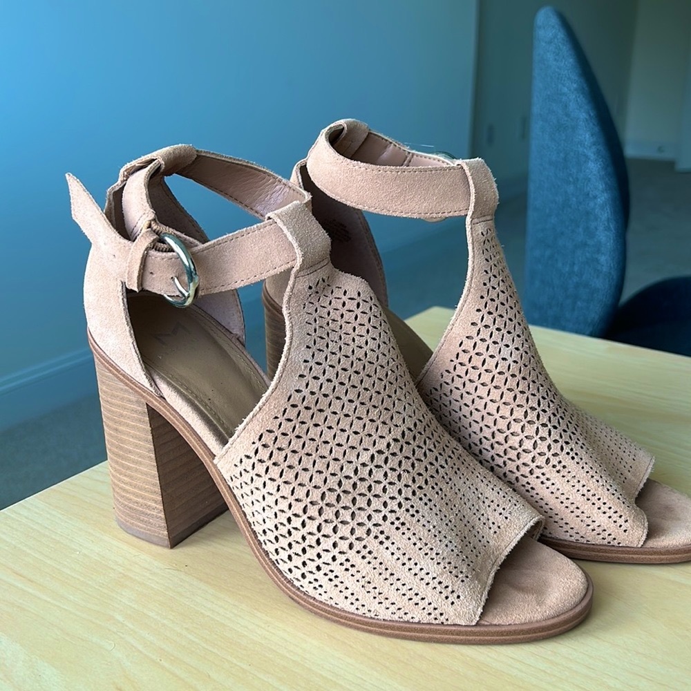 Marc Fisher Geela Block heel